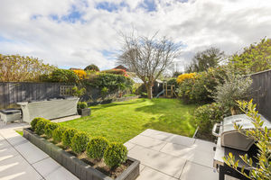 Photo 1- click for photo gallery